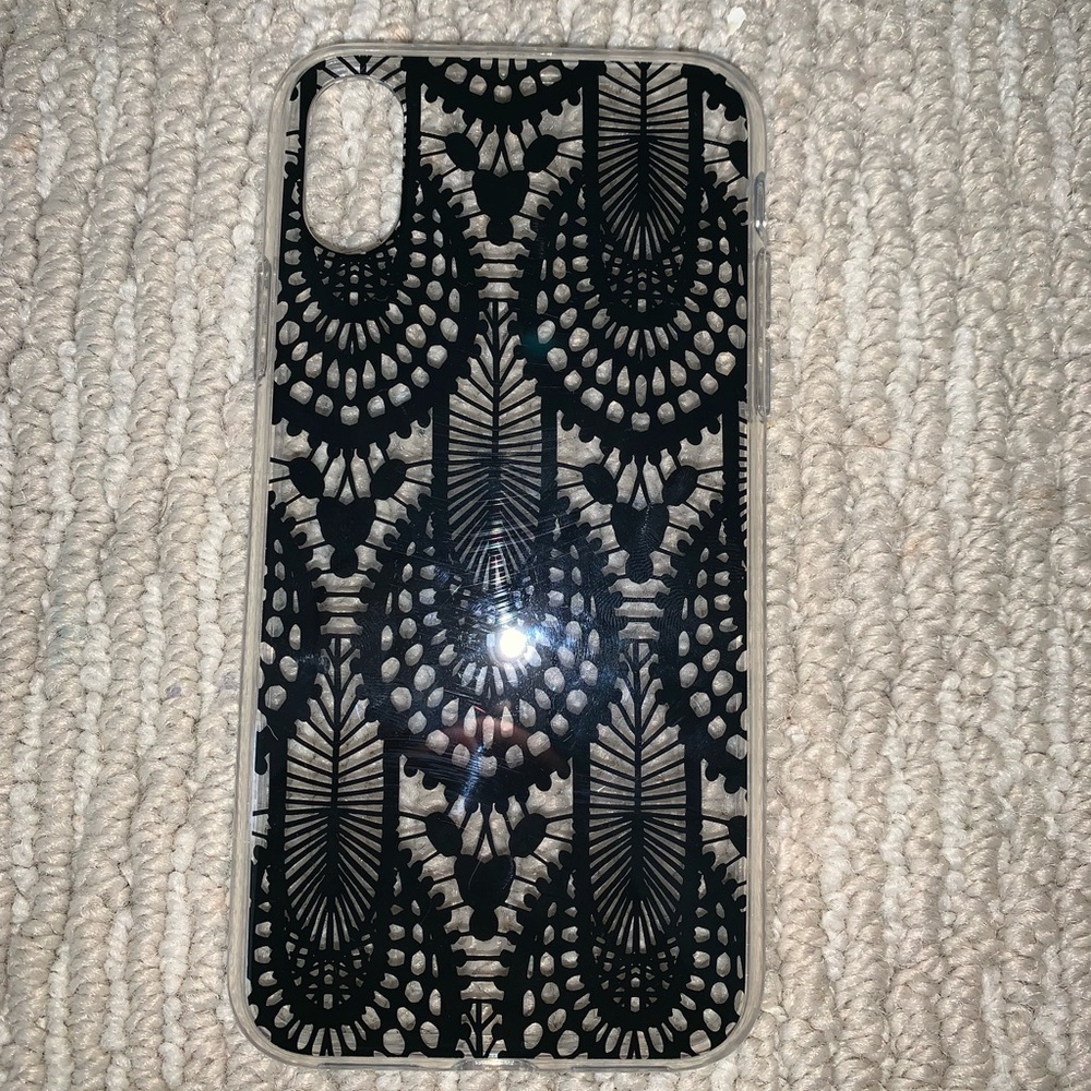 Black and clear pattern iPhone X case